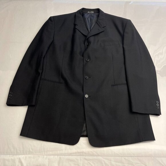 Zagato Signature Collection 2-Piece Wool-Blend Suit – Black Windowpane
Very nice - Picture 3 of 16